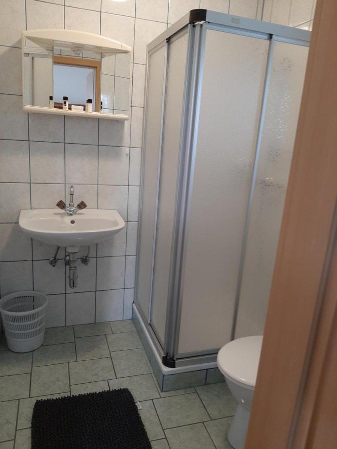 Fruhstuckspension Bischof I D Wiesen Санкт-Петер-ам-Каммерсберг Экстерьер фото